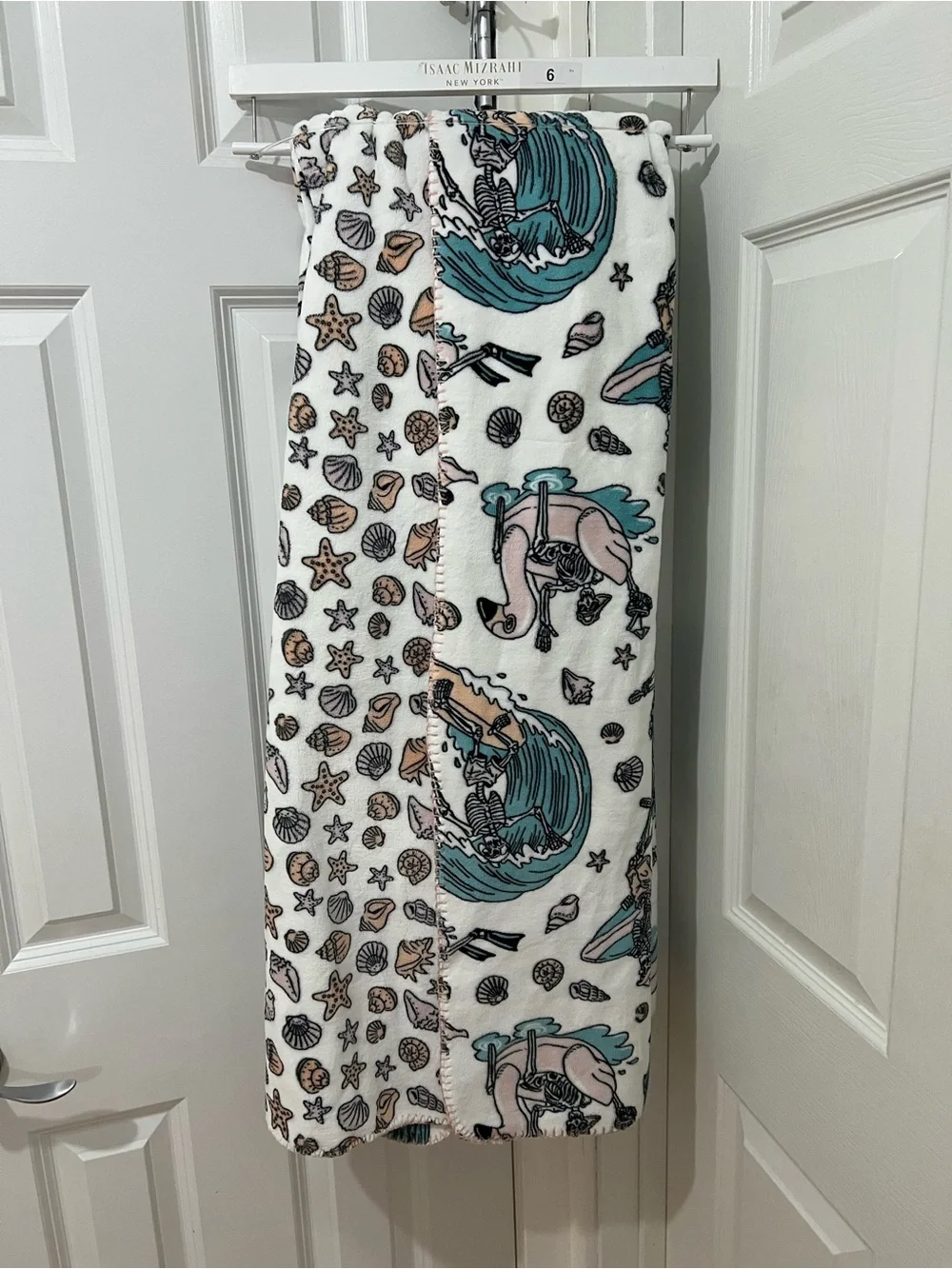 Isaac Mizrahi White Plush Blanket with Teal & Blush Summer Print